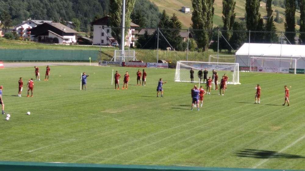 Live – L’allenamento del pomeriggio, sono arrivati Sirigu e Millico
