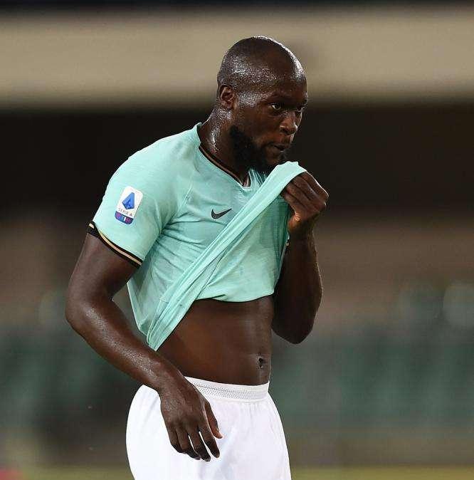Inter, tra l'infortunio di Lukaku e gli addii bisbigliati di Conte e Marotta 