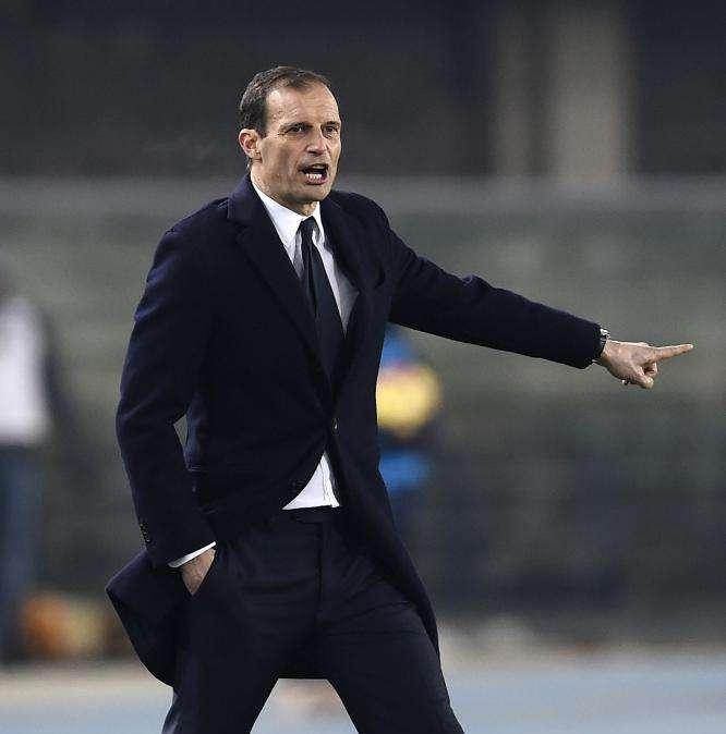 Juventus, Allegri sull'undici di domani: "Rugani e Marchisio dentro, Buffon, Cuadrado e De Sciglio out. Ballottaggi Lichtsteiner-Sturaro e Bernardeschi-Costa"