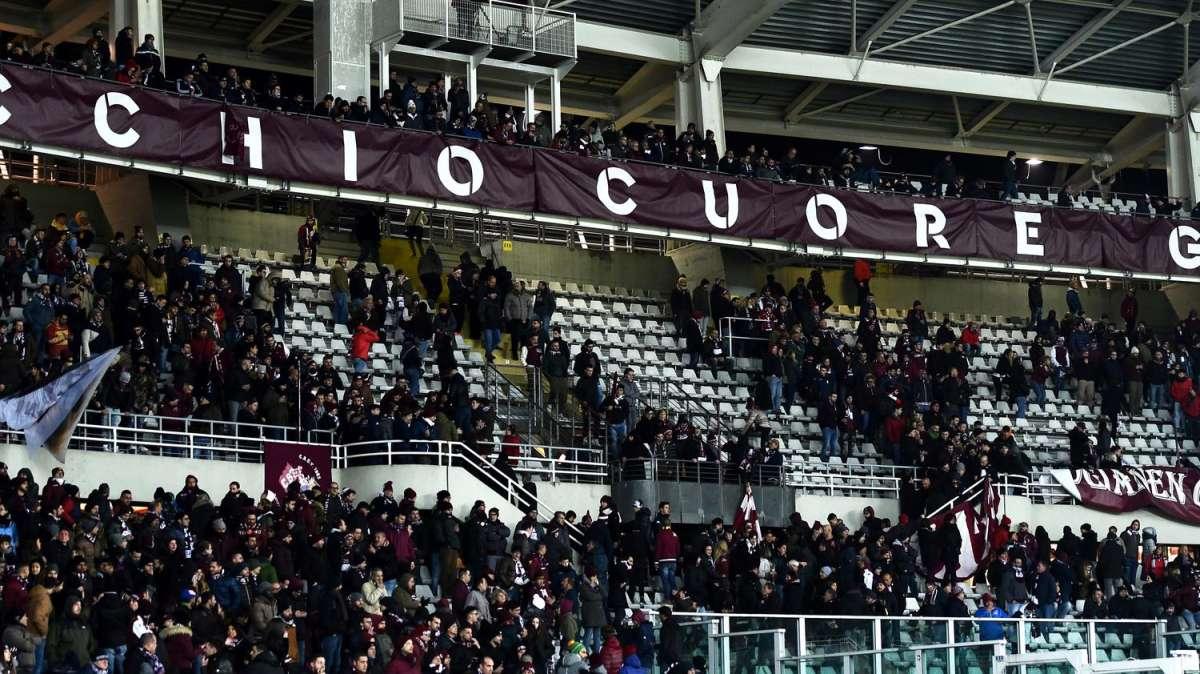Contestazioni dei tifosi del Toro da oltre un anno