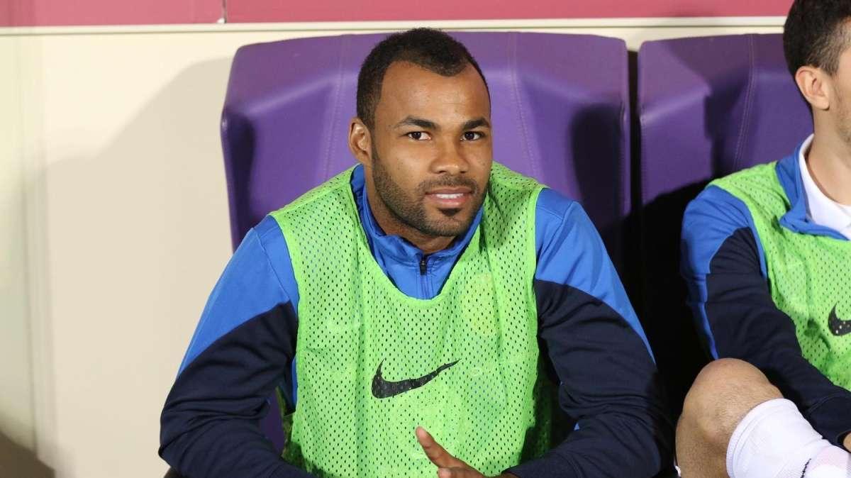MANCHESYER CITY -Fernandinho approached by 3 Brazilian clubs