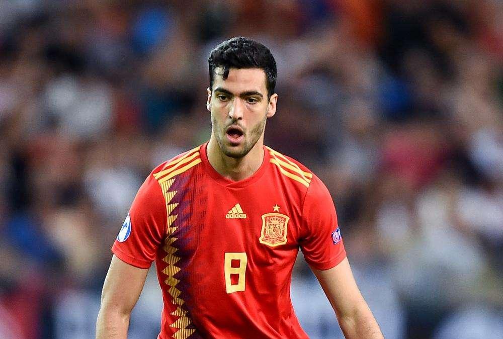 MAN CITY - looking at one surprising star to replace Fernandinho