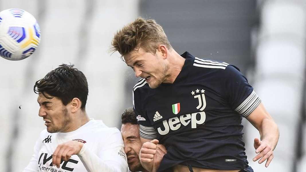 BARCELONA FC developing DE LIGT-fetching plans