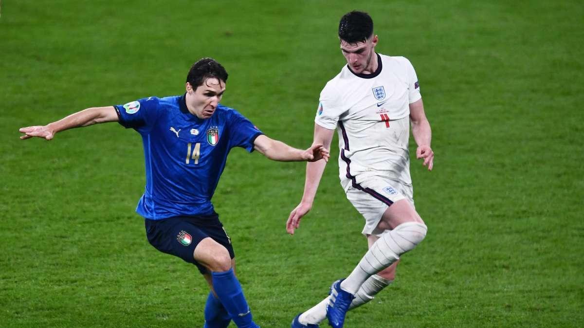 PREMIER - Chelsea suffer Declan Rice blow as West Ham increase his price