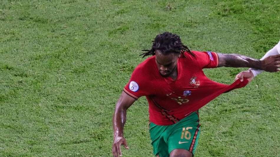 LIGUE 1 - Clubs piling up after Lille playmaker Sanches
