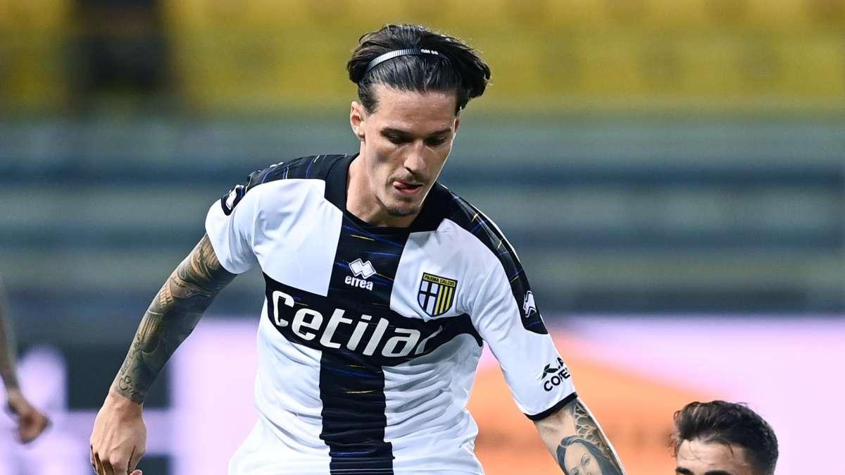 SERIE A - Sampdoria in talks over Parma duo
