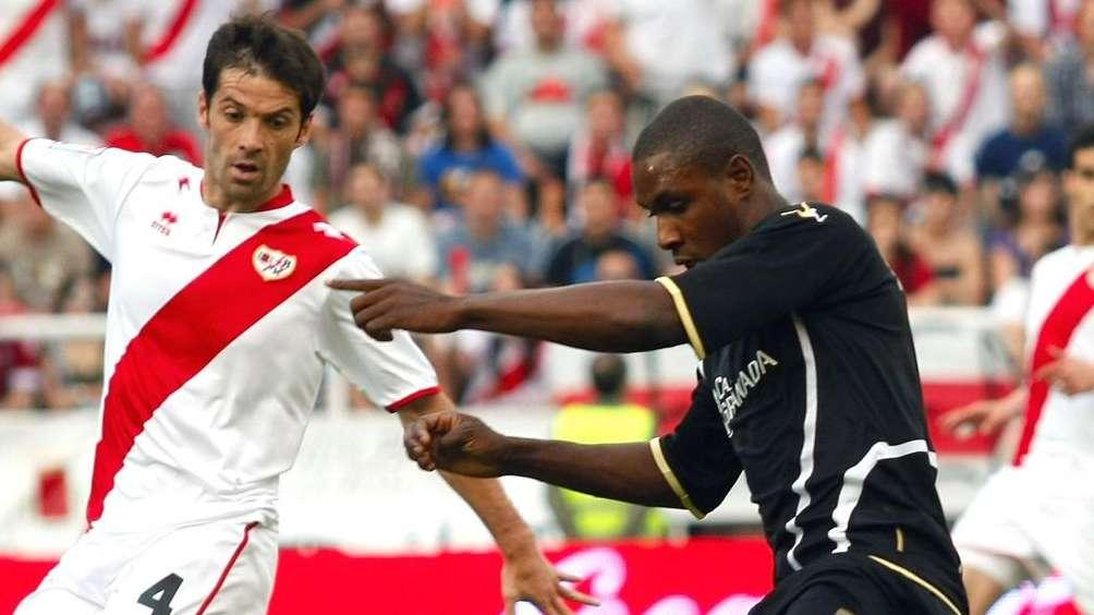 PREMIER - Newcastle pondering over a move at Ighalo