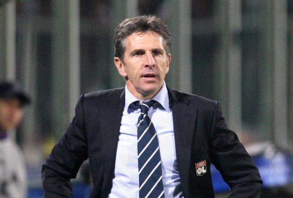 LIGUE 1 - St Etienne fans furious Claude Puel remains as head coach