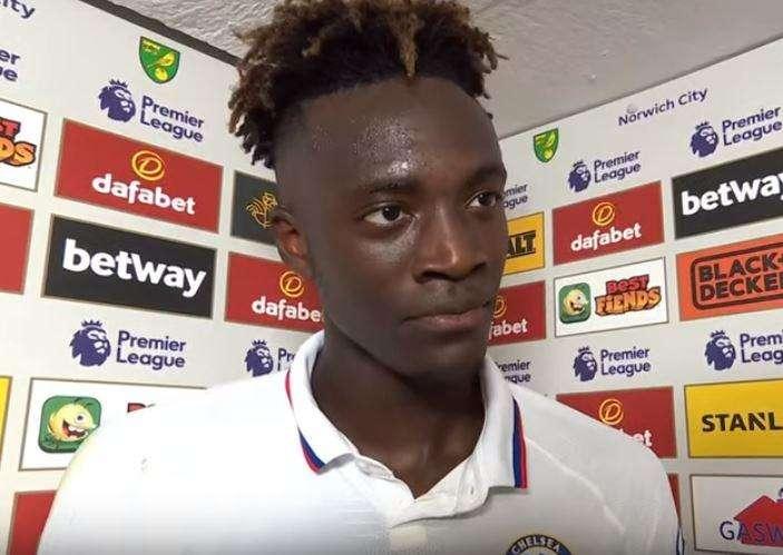 PREMIER - Tammy Abraham has chosen to stay in Premier with Arsenal