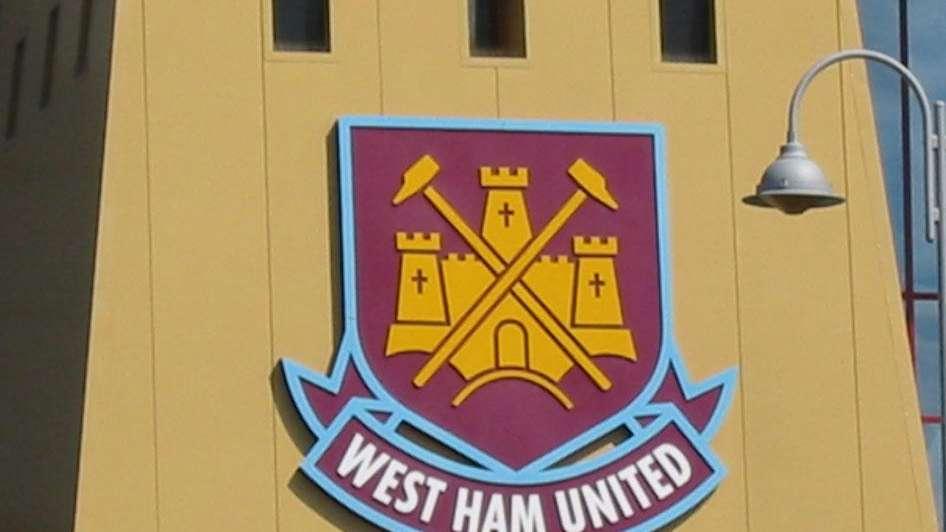 PREMIER - West Ham debutant Chesters: "I'm so happy, and lost for words"