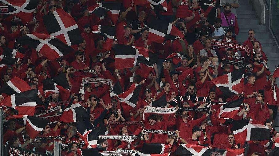 BUNDESLIGA - Leverkusen closing in on Ecuadorian wonderkid Hincapié