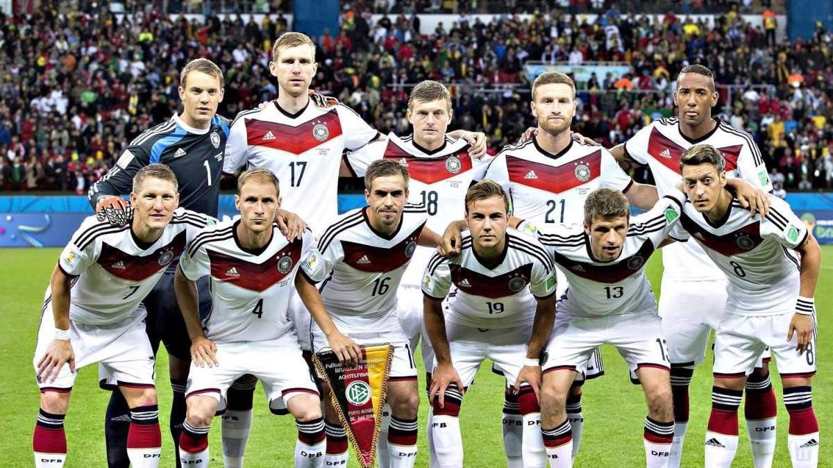 NATIONS - Faulty plane: Germany makes 14-hour journey home