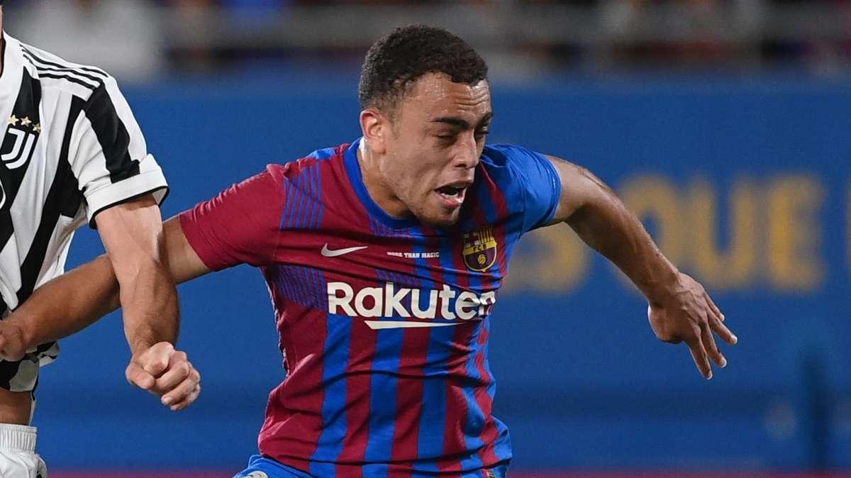 PREMIER - Chelsea, lead on Barça full-back Dest