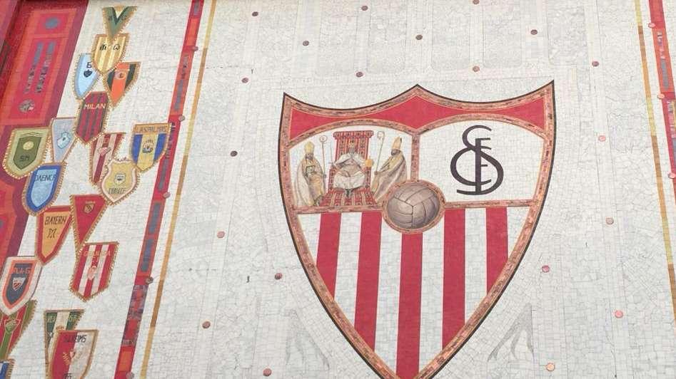 SEVILLA FC set EN-NESYRI exit fee
