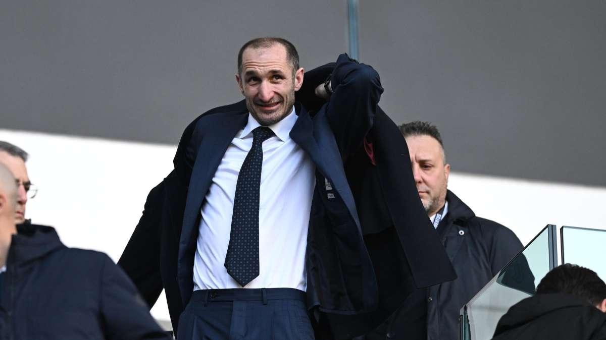 Juventus hold transfer summit as Carnevali maps out strategy