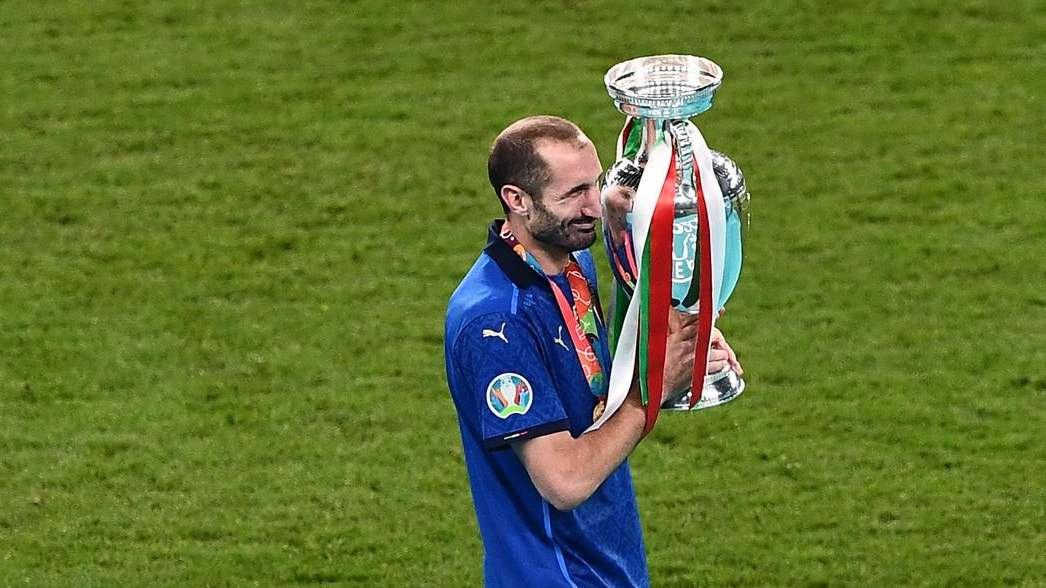 SERIE A - Juventus to sign Wembley hero Chiellini back