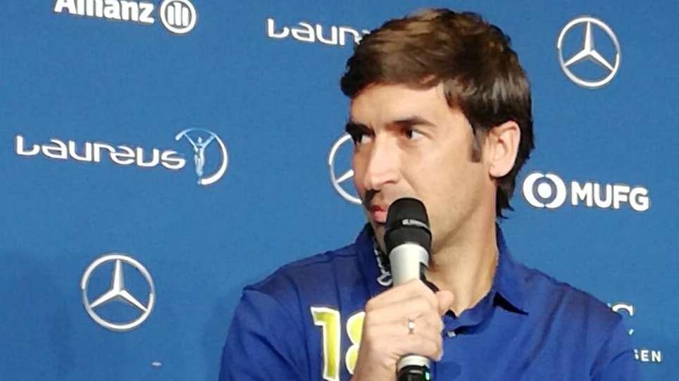 EINTRACHT FRANKURT in talks with RAUL over next boss position