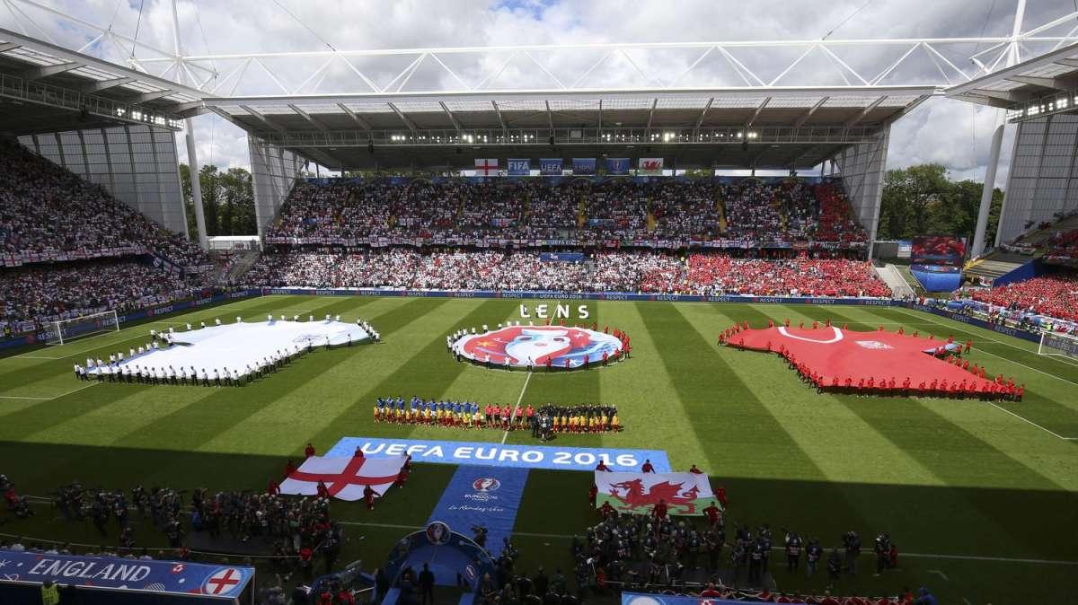 LIGUE 1 - Lens ordered to play behind closed doors