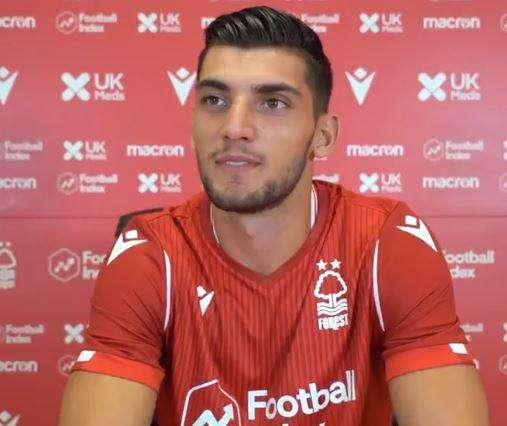 OFFICIAL - Sevilla sign Rafa Mir from Wolverhampton