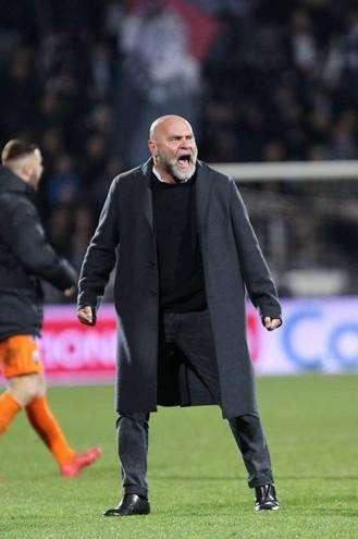 Cosmi ne convoca 25 per Pescara