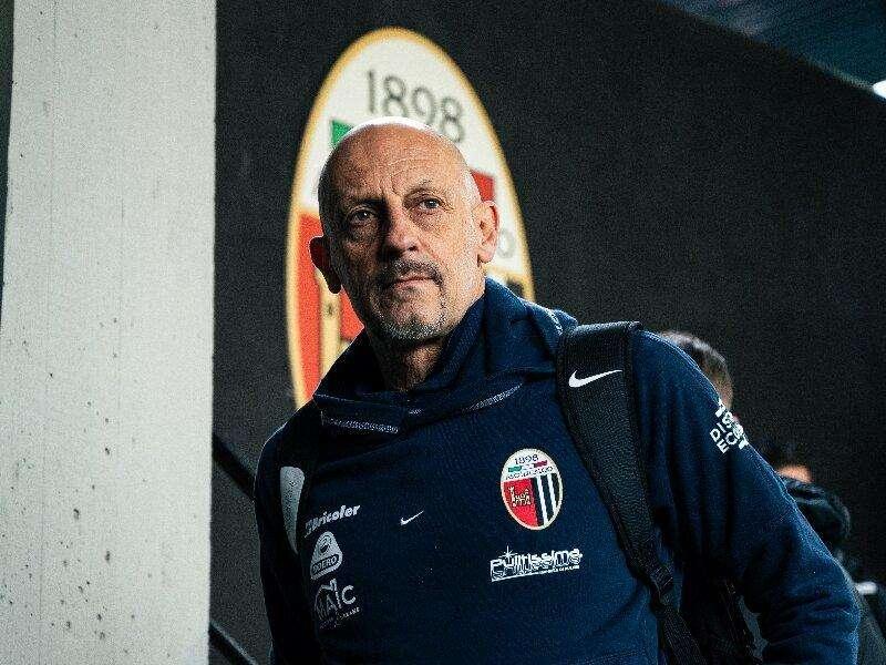 UFFICIALE - Cudini esonerato, torna Di Carlo 