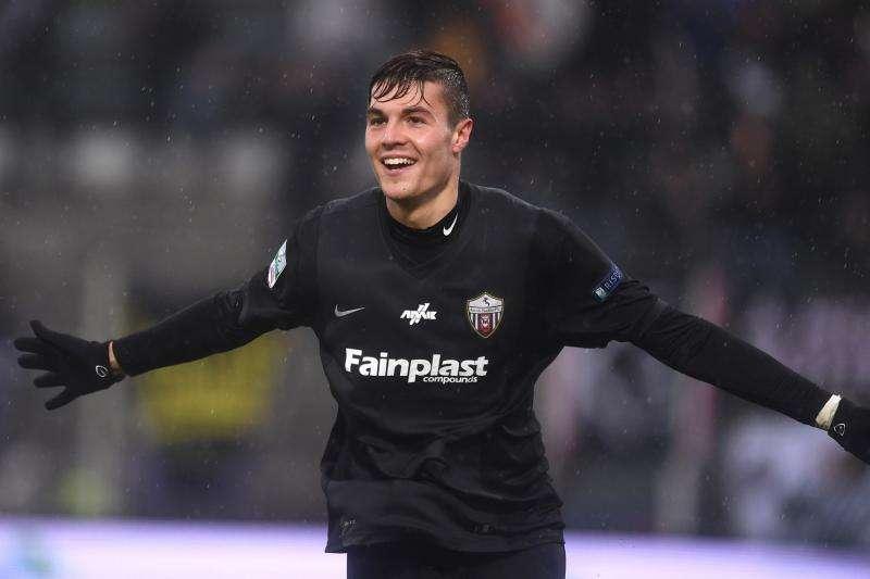 Favilli prolunga fino al 2022