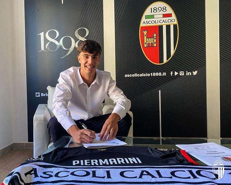 UFFICIALE - Ascoli, primo contratto da professionista per Piermarini