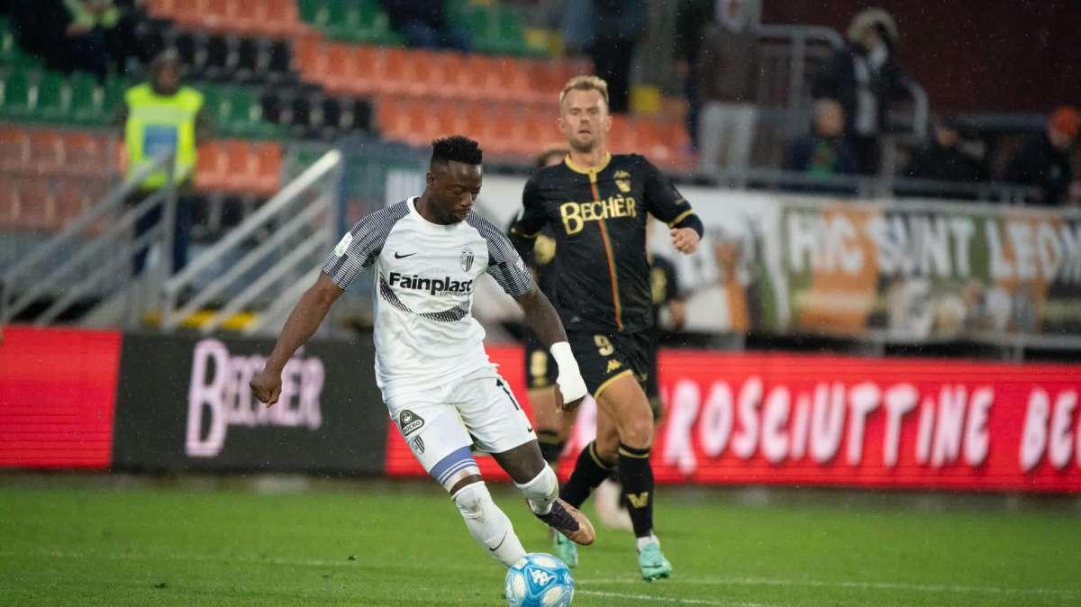 CorrAdriatico - Venezia-Ascoli 3-1, le pagelle: Adjapong fa troppa fatica, Bayeye non va
