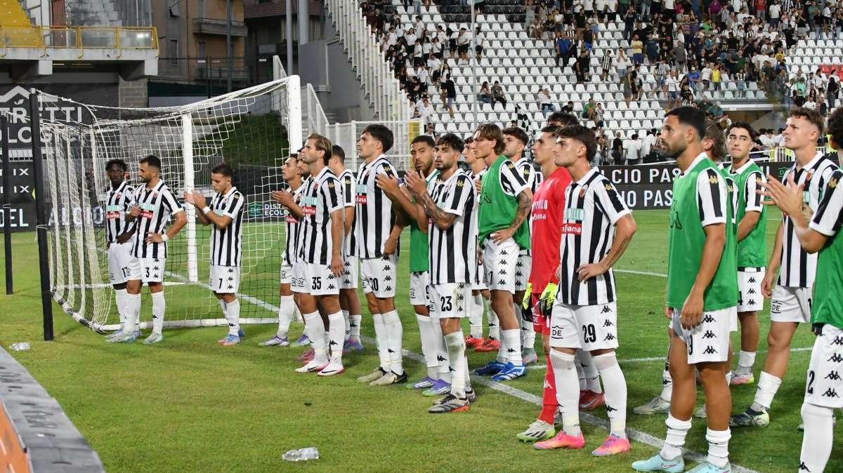 Arezzo-Ascoli, finale thriller: basta un gol per decidere la Serie B