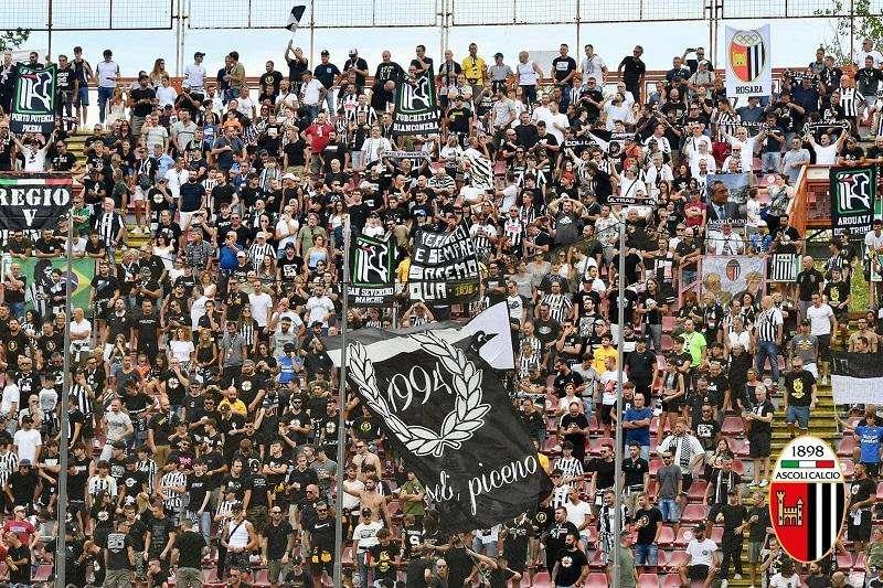 L'Ascoli deve cambiare marcia, con i tifosi e per i tifosi