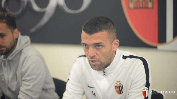 Conferenza stampa della squadra: scuse ai tifosi e reazione immediata col Benevento
