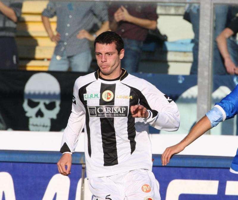 Ascoli, Giorgi e Cacia corrono verso il Verona
