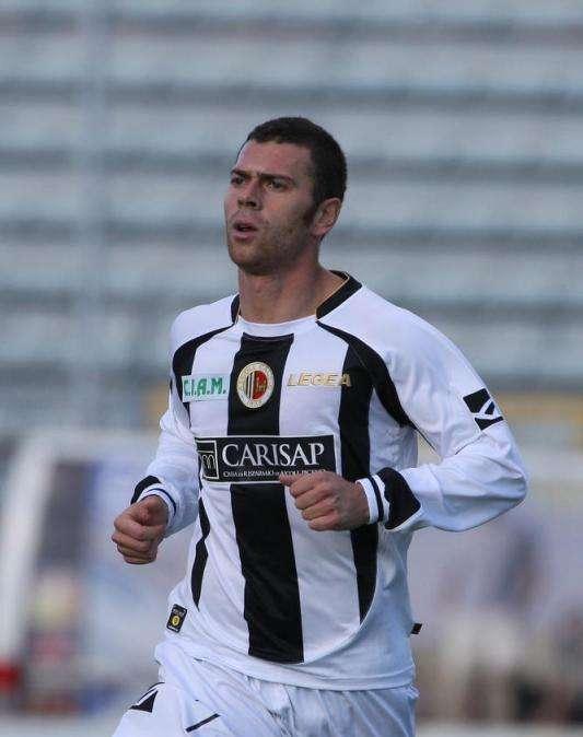 Ascoli, le porte per Antenucci sono quasi chiuse...