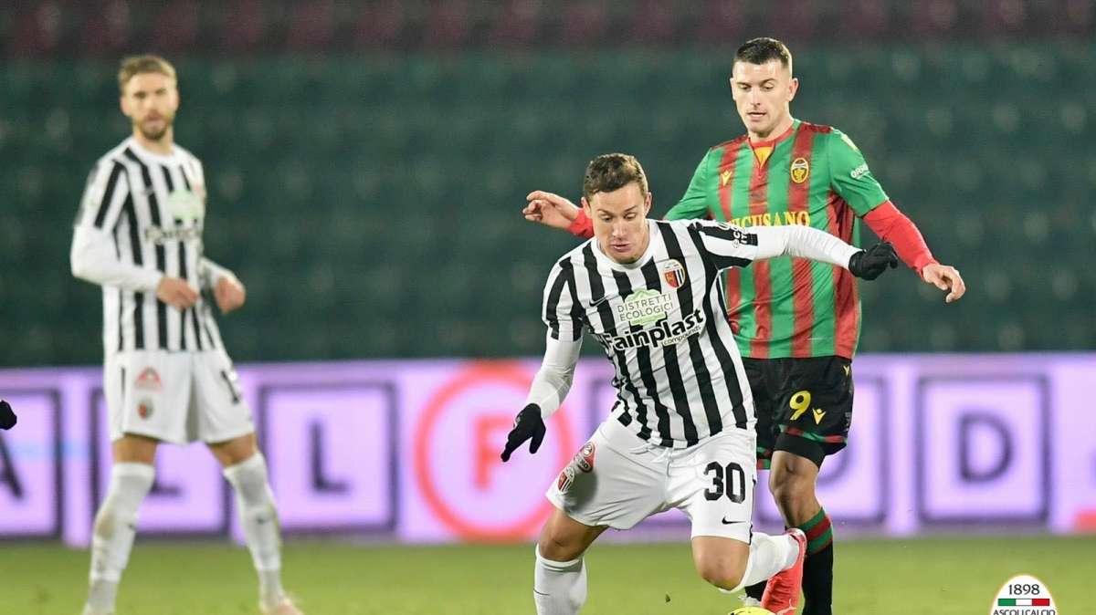 Calciomercato Ascoli, sirene dalla A e non solo per Saric