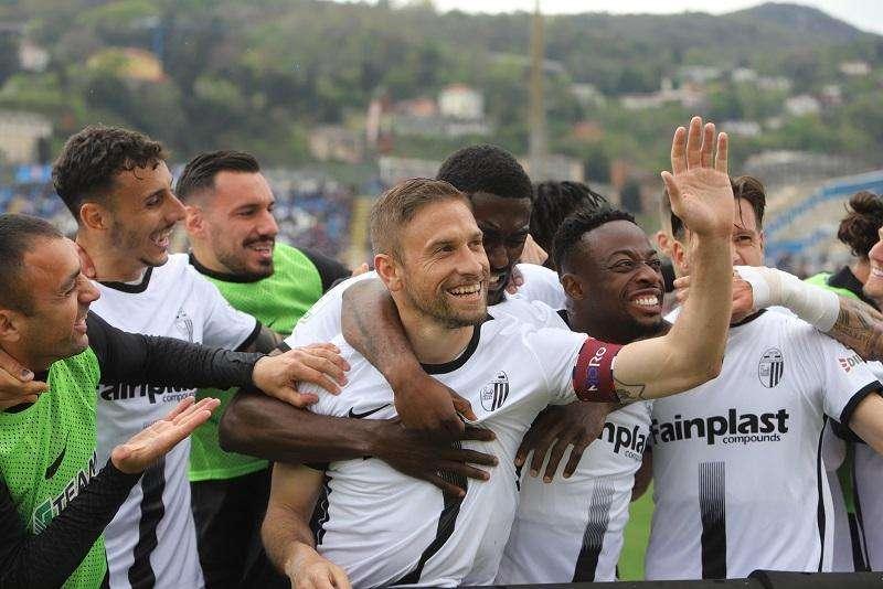 Como-Ascoli 1-1, Dionisi: "Pareggio giusto ma c'è rammarico"