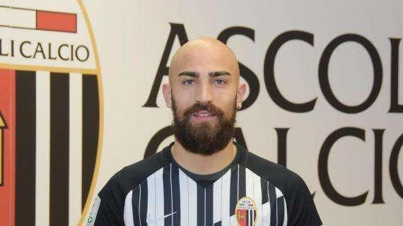 L'espulsione nel finale di Ascoli-Frosinone costa 3 turni di squalifica a Simeri