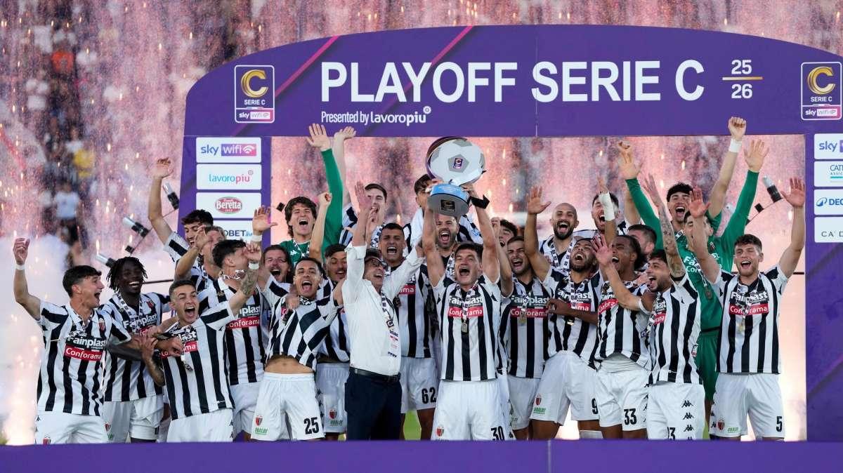 Ascoli, un anno da sogno: come Passeri, Patti e Tomei hanno riportato i bianconeri in Serie B