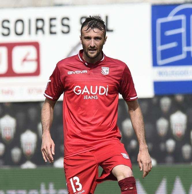 C'è anche l'Ascoli nella corsa a Poli