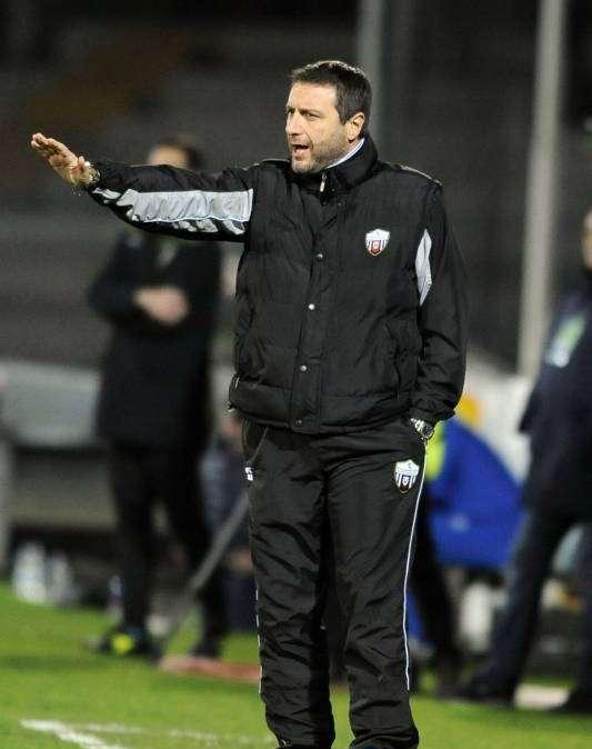 Mangia: "Pensiamo a noi stessi e a salvarci"