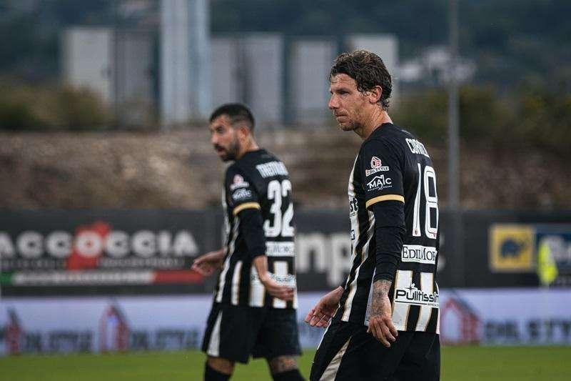 CorrAdriatico - Aloisi: "Gravissimo che l'Ascoli possa affidarsi solo a Corazza"