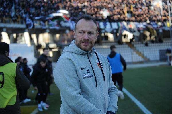 Ascoli, sguardo in avanti con Breda: batte il Parma e vede i playoff 