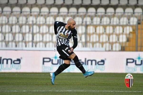 Simeri: “Speravo di esordire con una vittoria”