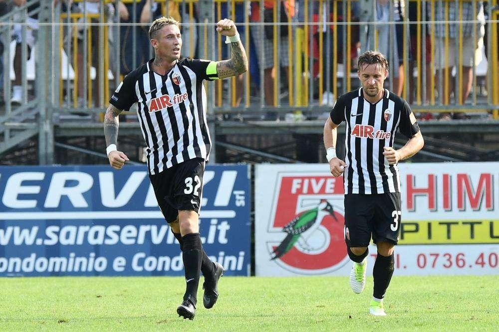 Squadra a Padova: anche gli squalificati in ritiro 