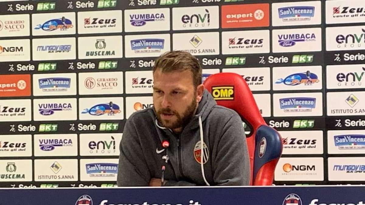 Crotone-Ascoli, Zanetti: "Sconfitta meritata. I tifosi meritano di più"