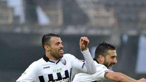 Cessioni in vista nell'Ascoli ma l'attacco non si tocca