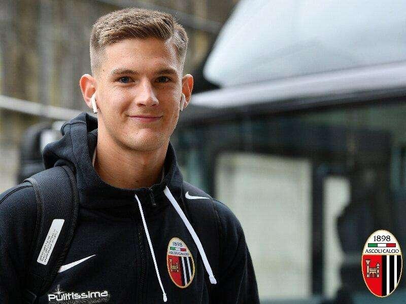 UFFICIALE - Tavcar rinnova e va in Serie C