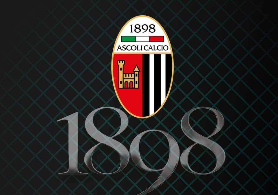 L'Ascoli compie 122. Migliaia gli auguri sui social 