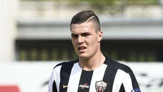 Favilli: “Il mio sogno? Giocare in A con l’Ascoli e Orsolini”