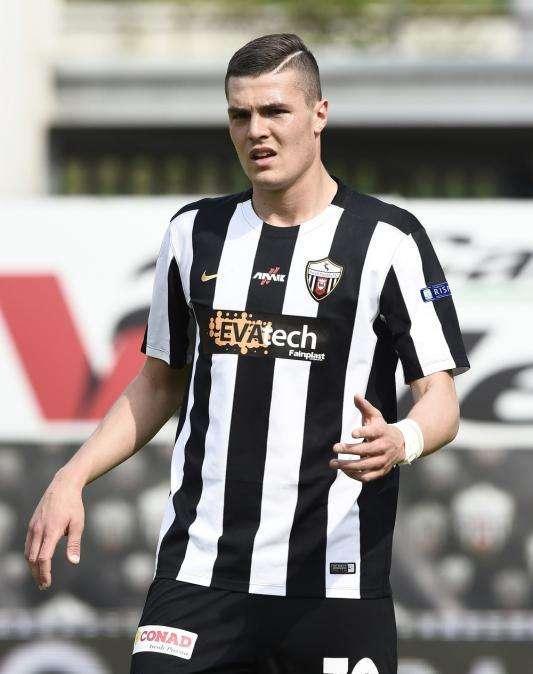 Favilli: "Resto e voglio essere protagonista con l'Ascoli"