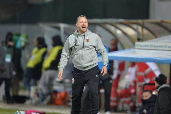 Ascoli-Benevento, Breda: "Bisogna continuare su questa strada" 